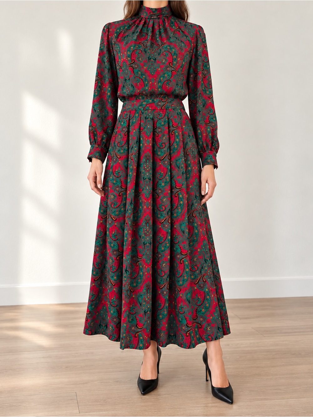 Long Sleeve Paisley Maxi Dress in Red and Green
